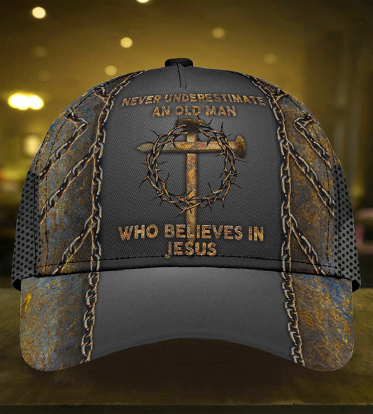 Old Man Faith Cross Believer – Classic Cap