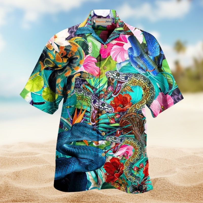 Animals Be Careful It’s Snake Season Limited Edition – Hawaiian Shirt