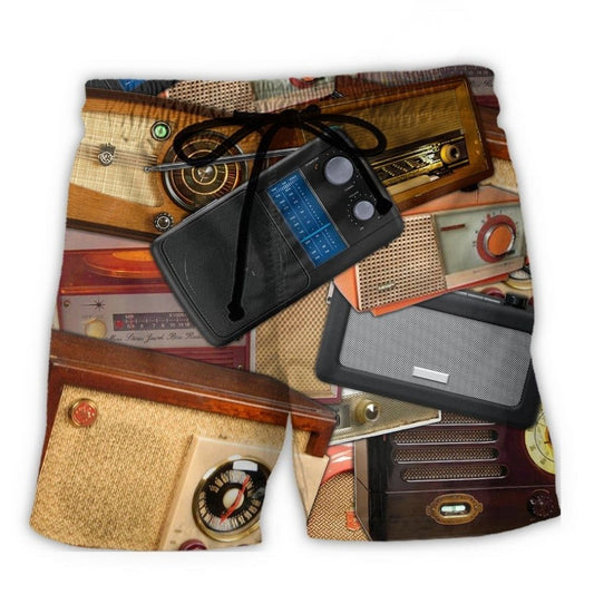 Vintage Radio Retro Art – Beach Short