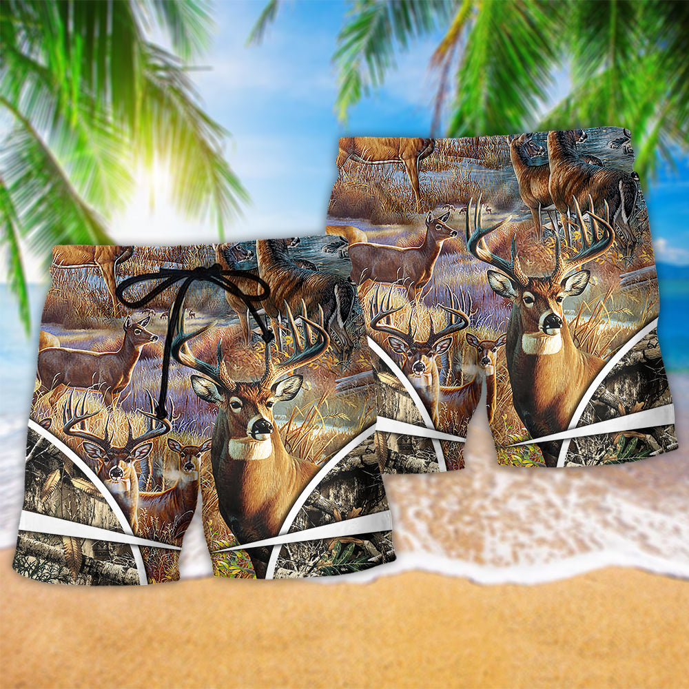 Deer Hunting Outdoor Life Style Personalized - Beach Short