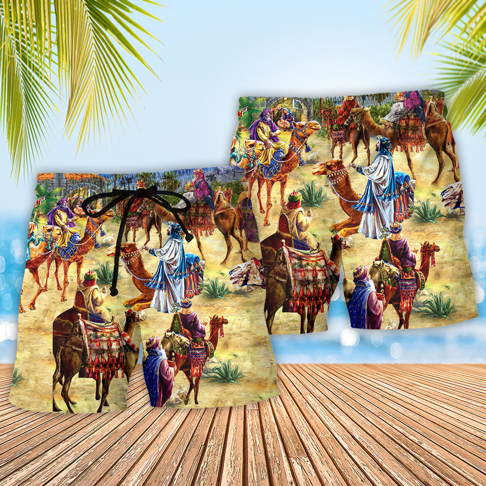 Camel Love Blue Sky Art – Beach Short