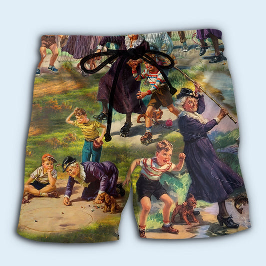 Grandma Playing With Grandson - Beach Short