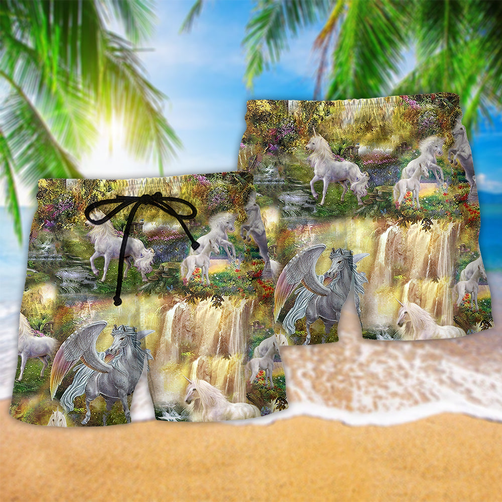 Horse Paradise Beautiful Nature Art – Beach Short