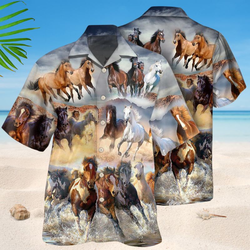 Horse Running Basic Style – Hawaiian Shirt