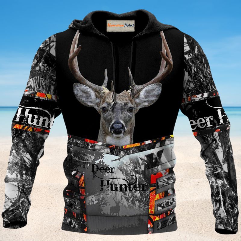 Hunting Deer Black And Grey Art – 3D Hoodie