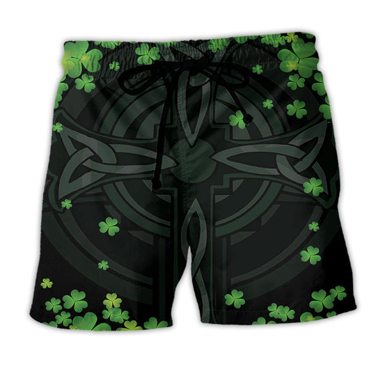 Irish Clover Flag Green Style – Beach Short