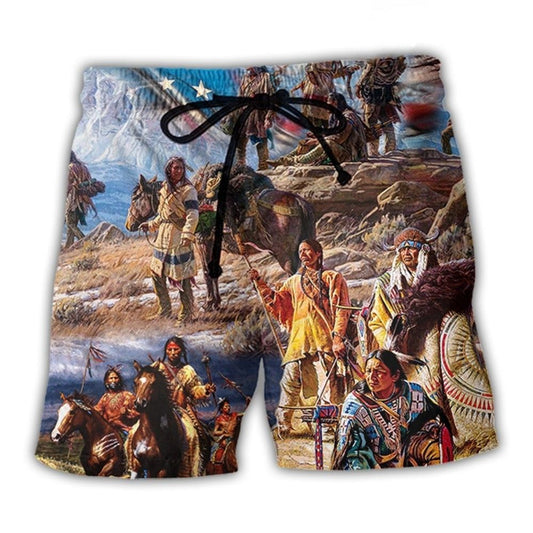 Native American USA Flag Independence Day - Beach Short