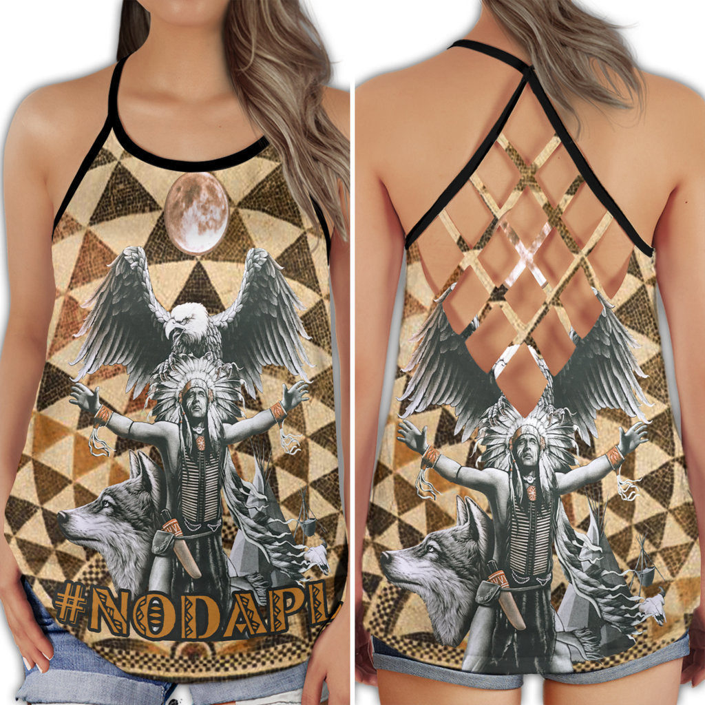 Native American Man And Eagle – Hollow Tank Top