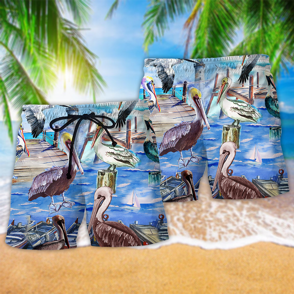 Pelican Beach Animal Love Art - Beach Short