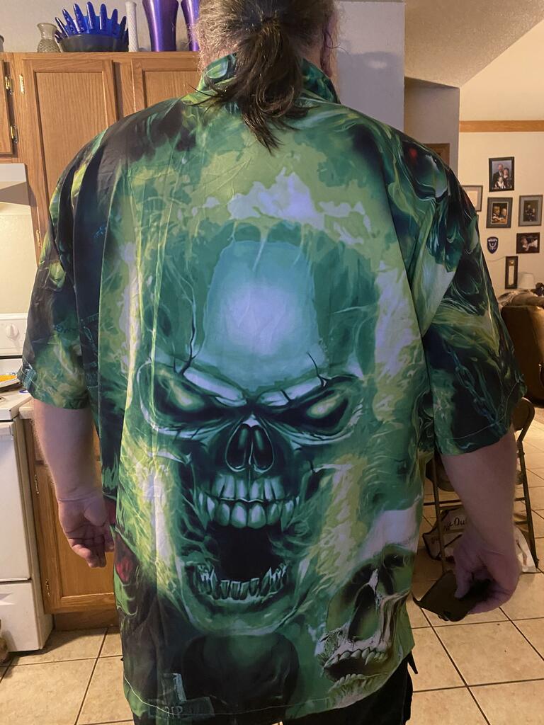 Green Skull Fear No Man Edition – Hawaiian Shirt