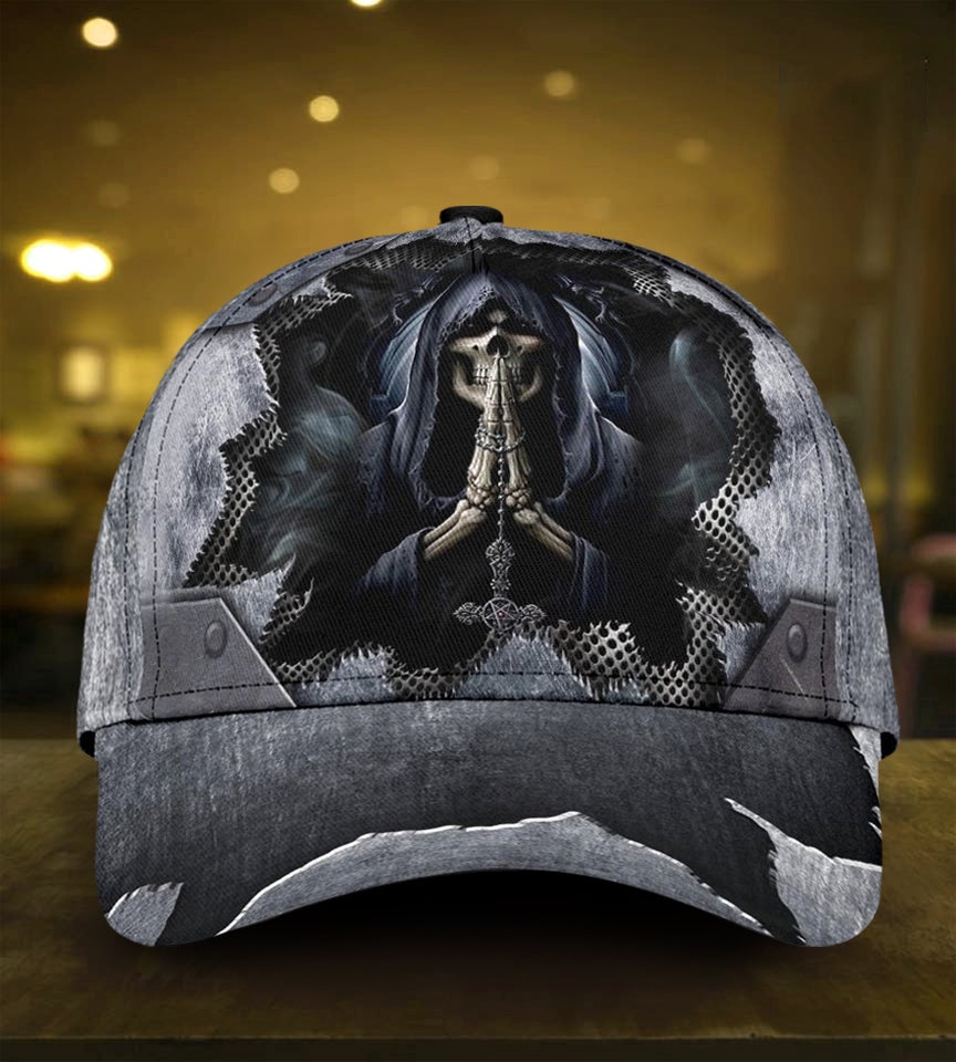 Skull With Cross Dark Faith Style – Classic Cap