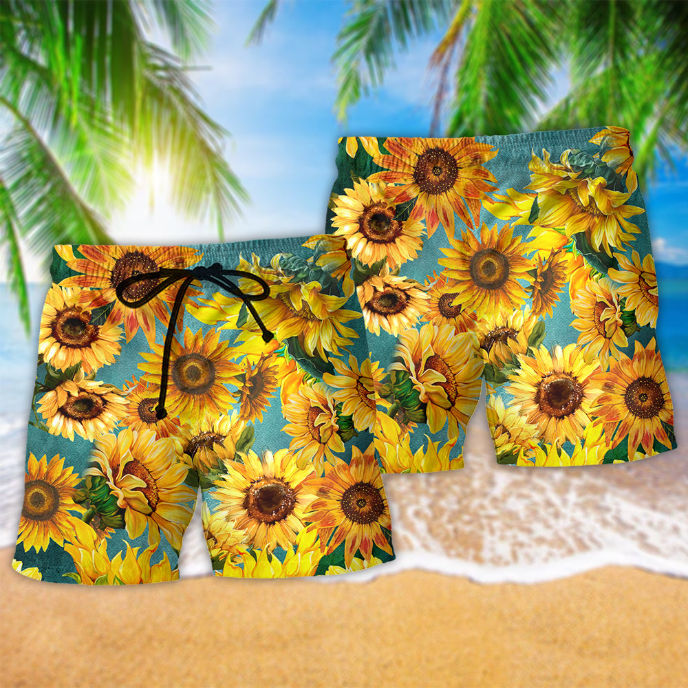Sunflower Peaceful Yellow Life Art – Beach Short