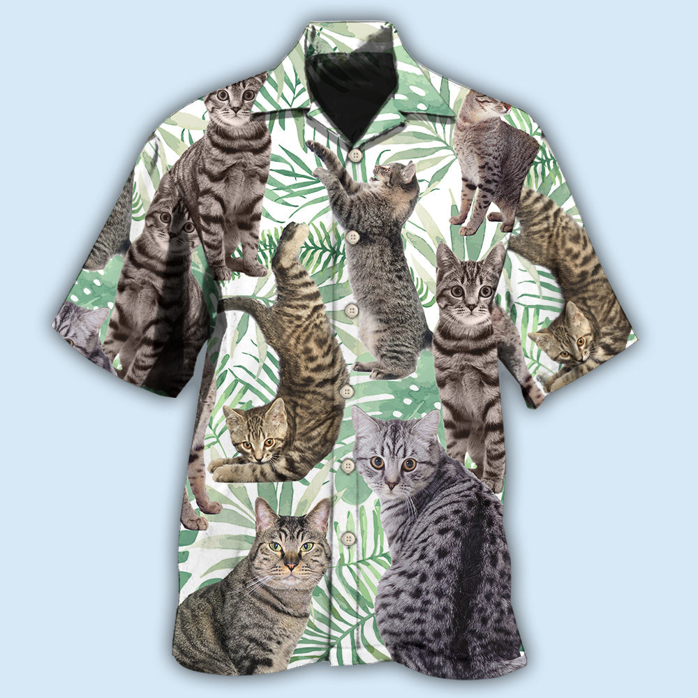Tabby Cat Tropical Leaf Style – Hawaiian Shirt