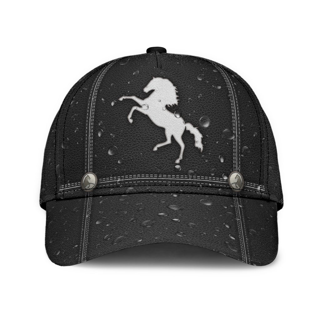Horse Drops Water Nature Style – Classic Cap