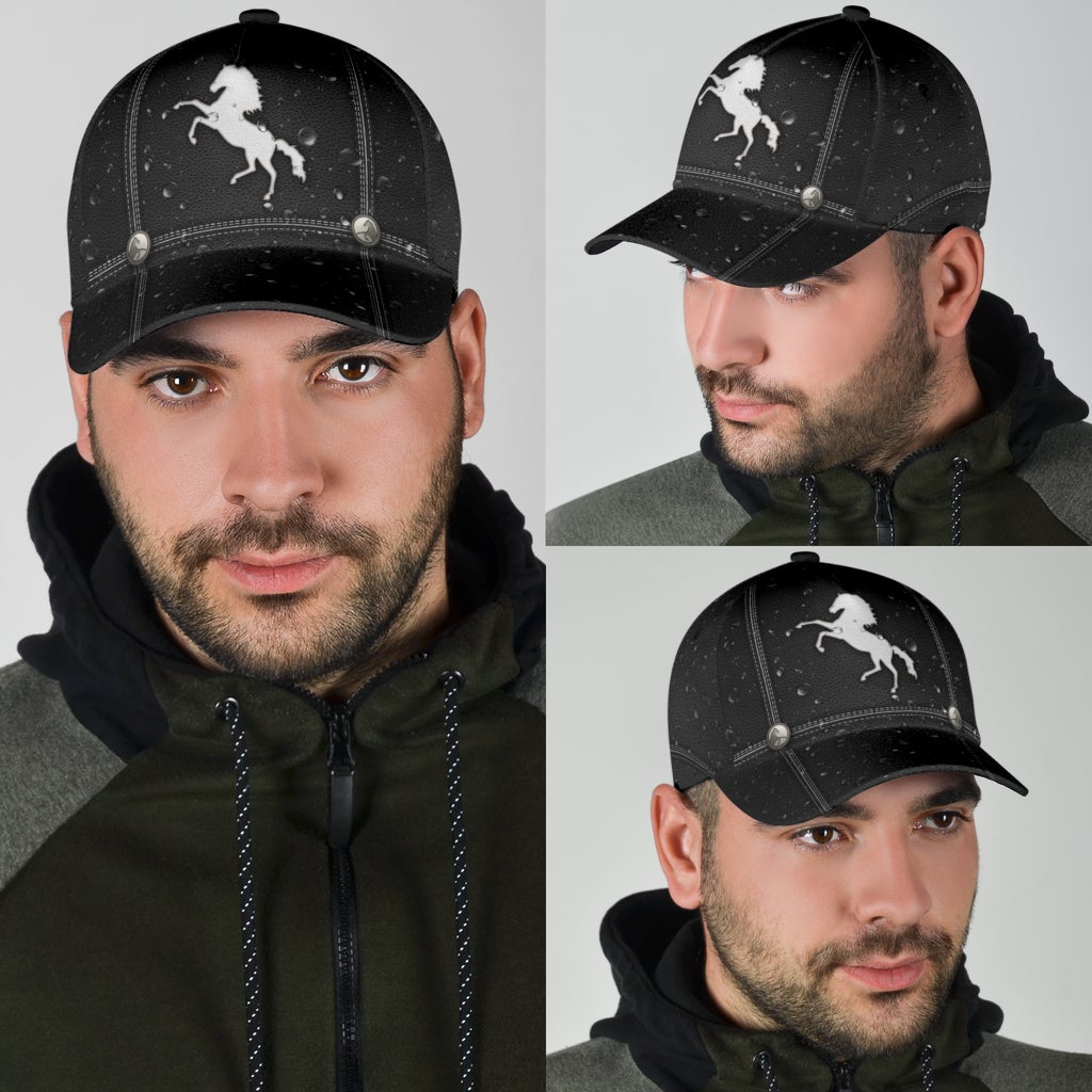 Horse Drops Water Nature Style – Classic Cap