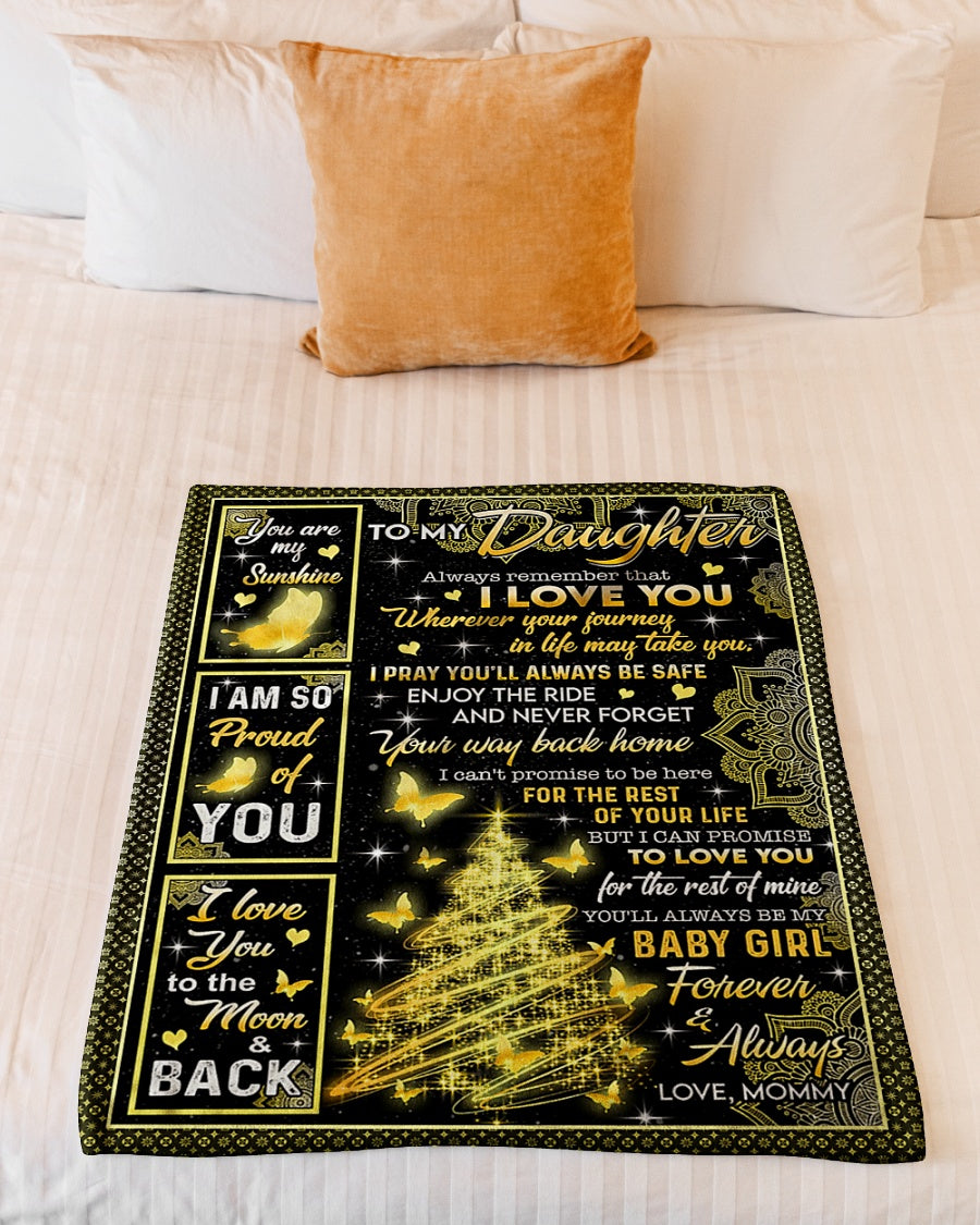 Family I Am So Proud Of You Daughter Gift Christmas Flannel Blanket For Relaxing At Home And Travel