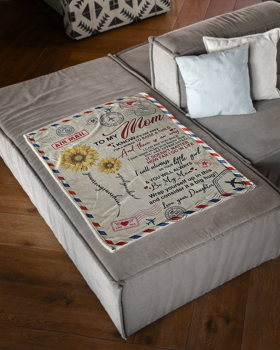 Loving Mom Family Gift Flannel Blanket For Living Room And Bedroom Styling