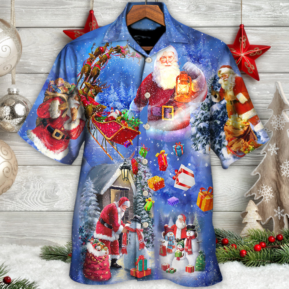 Christmas Merry Xmas Santa Claus Is Coming To Town - Hawaiian Shirt - Reefox