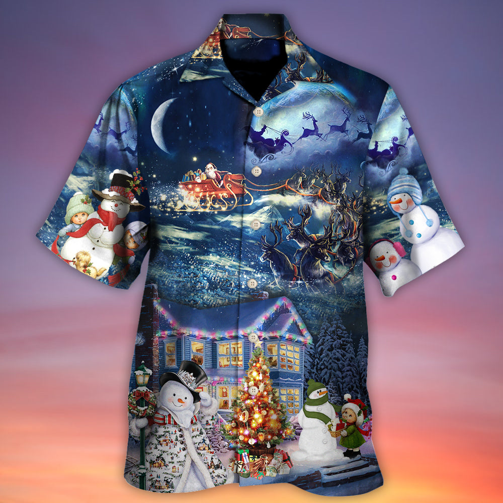 Christmas Santa Claus Family In Love Light Art Style - Hawaiian Shirt - Reefox