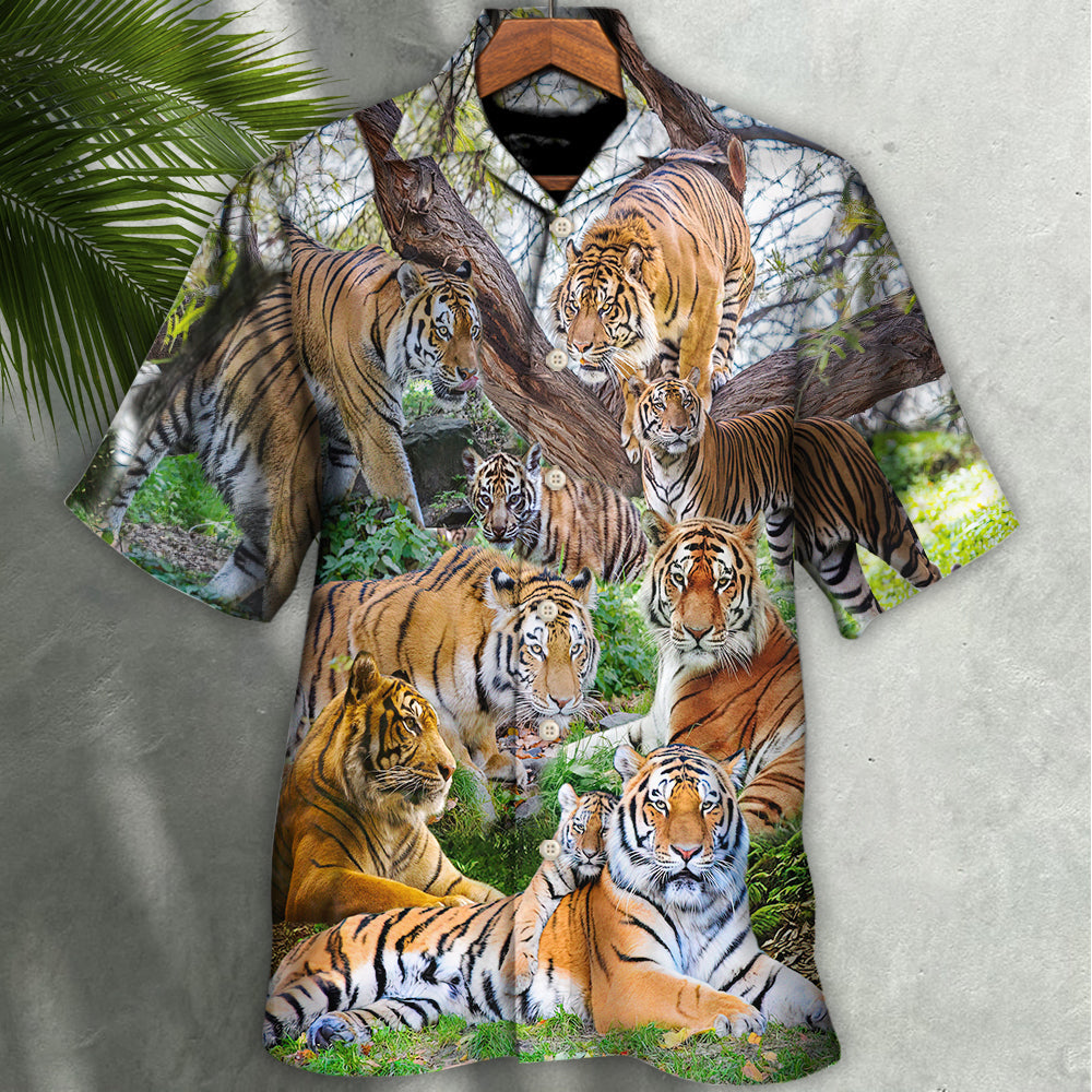 Tiger God Is In The Tiger As Well As In The Lamb - Hawaiian Shirt - Reefox