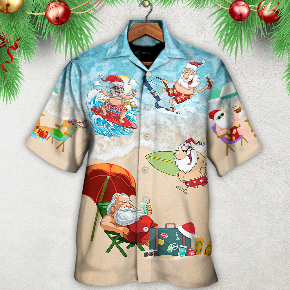 Christmas Santa Play On Beach - Hawaiian Shirt - Reefox