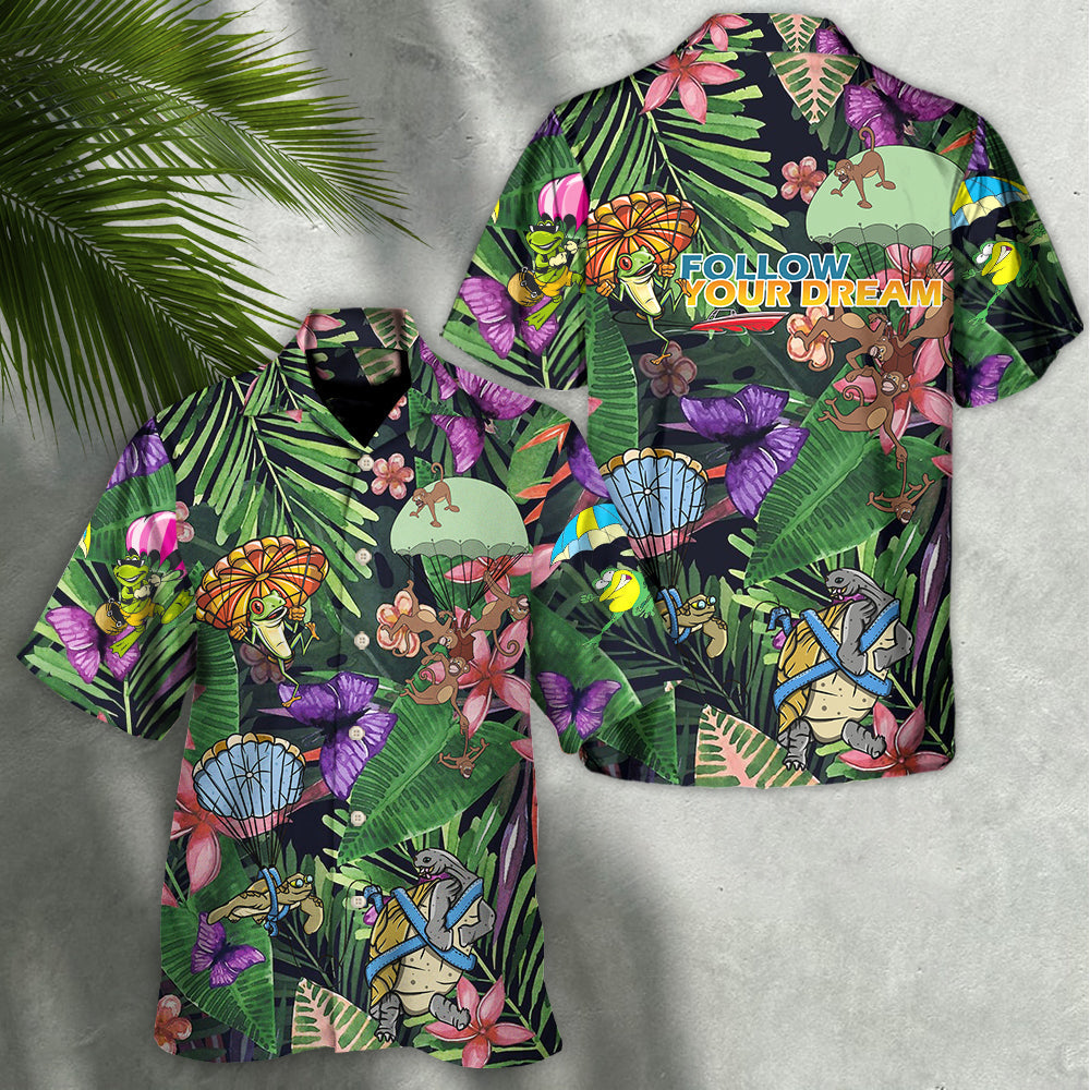 Parasailing Follow Your Dream Animal - Hawaiian Shirt