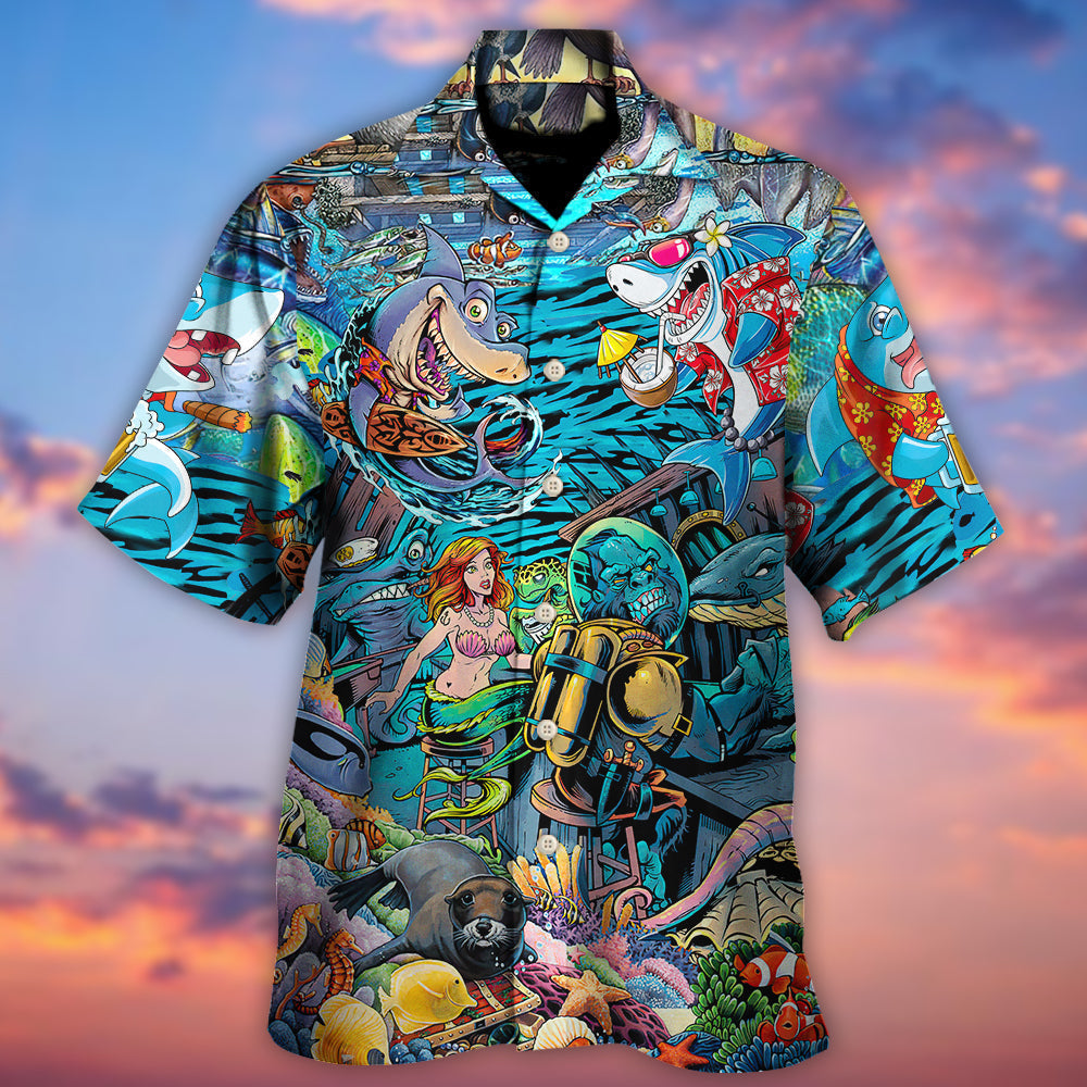 Shark Bar With Animal Underwater - Hawaiian Shirt - Reefox