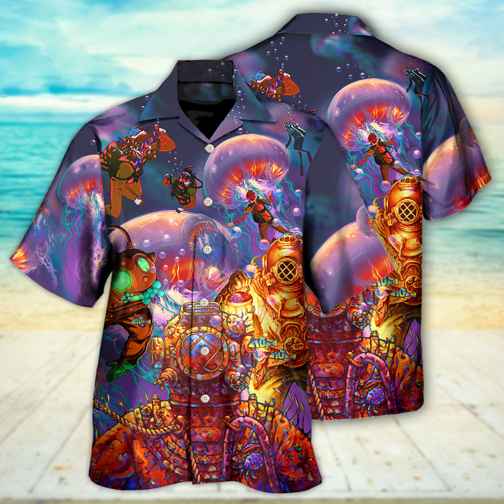 Diving With Big Jellyfishes In Fantasy Under Sea - Hawaiian Shirt - Reefox