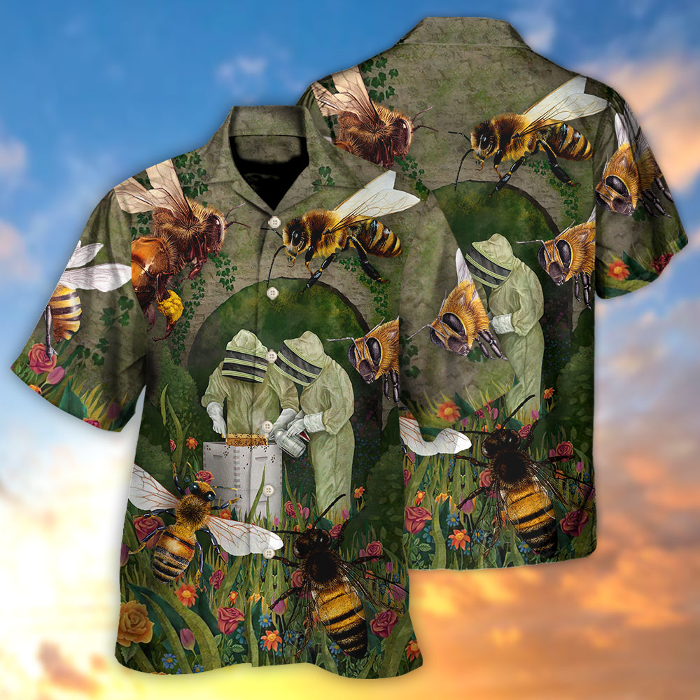 Bee Alert Beekeeper Vintage Style - Hawaiian Shirt - Reefox