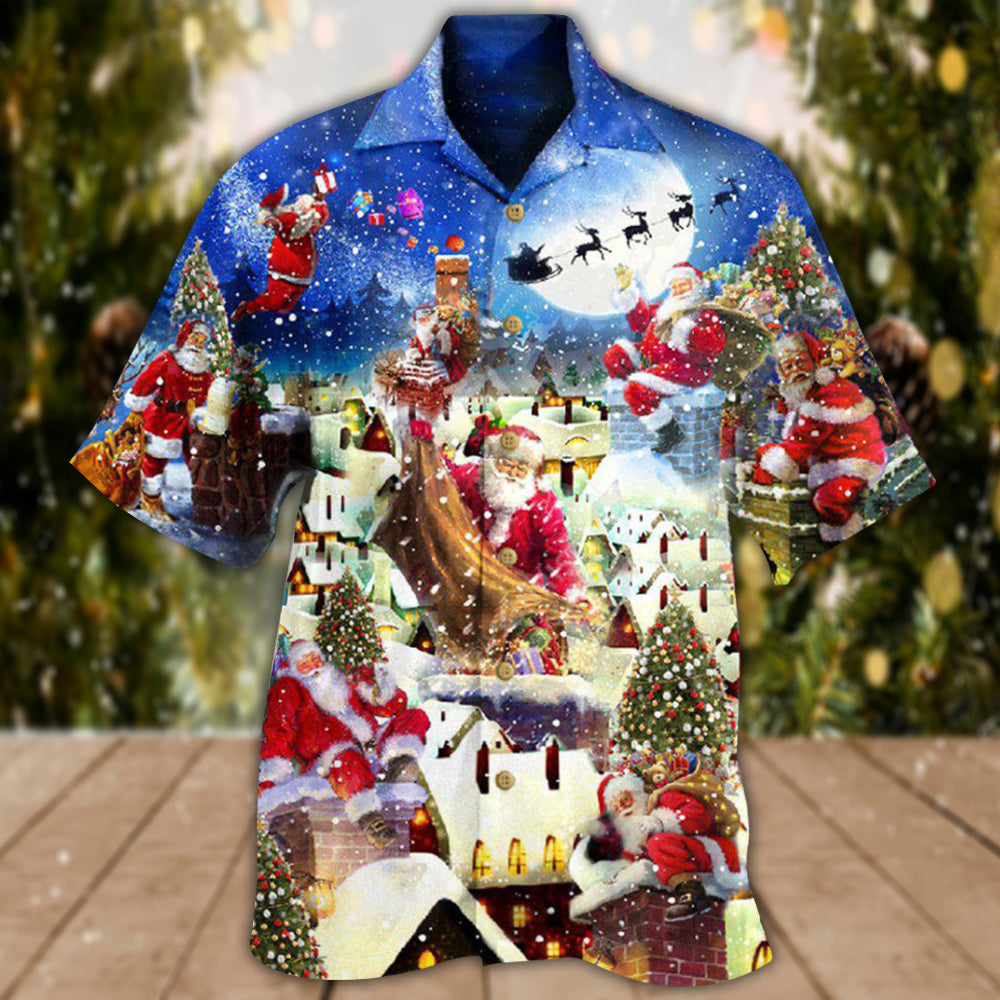 Christmas Up On Rooftop Santa's Busiest Night With Reindeer - Hawaiian Shirt - Reefox