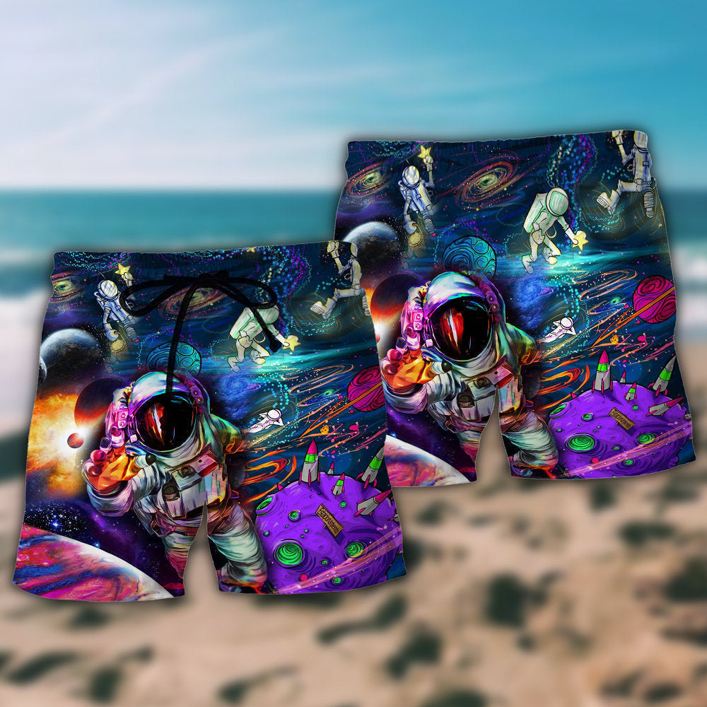 Astronaut Galaxy Amazing In The Galaxy - Beach Short Reefox - Owls Matrix LTD