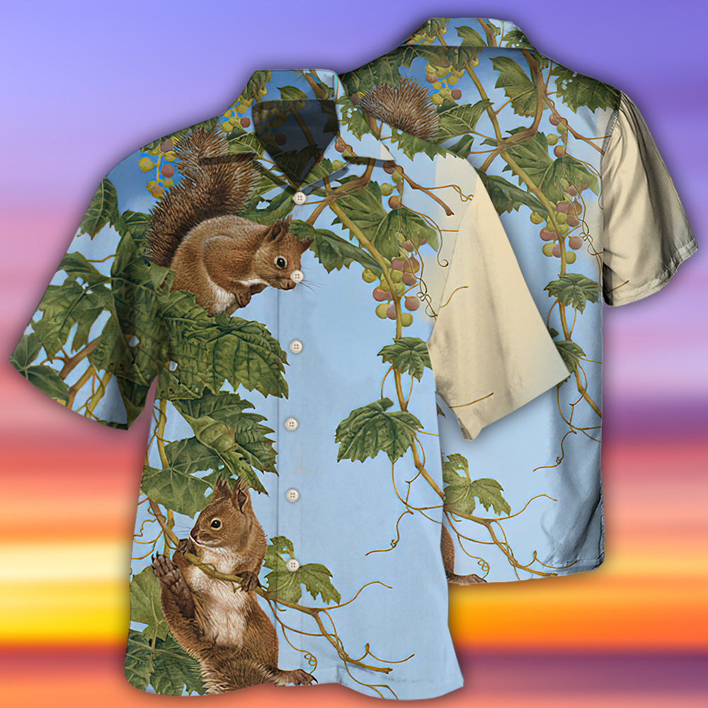 Squirrel Tree Climbing - Hawaiian Shirt - Reefox