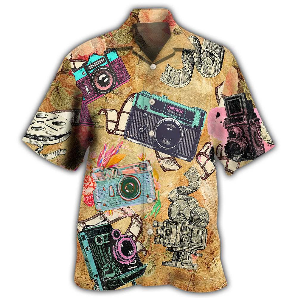 Hawaiian Shirt / Adults / S Camera Look At Old Cameras - Hawaiian Shirt - Reefox